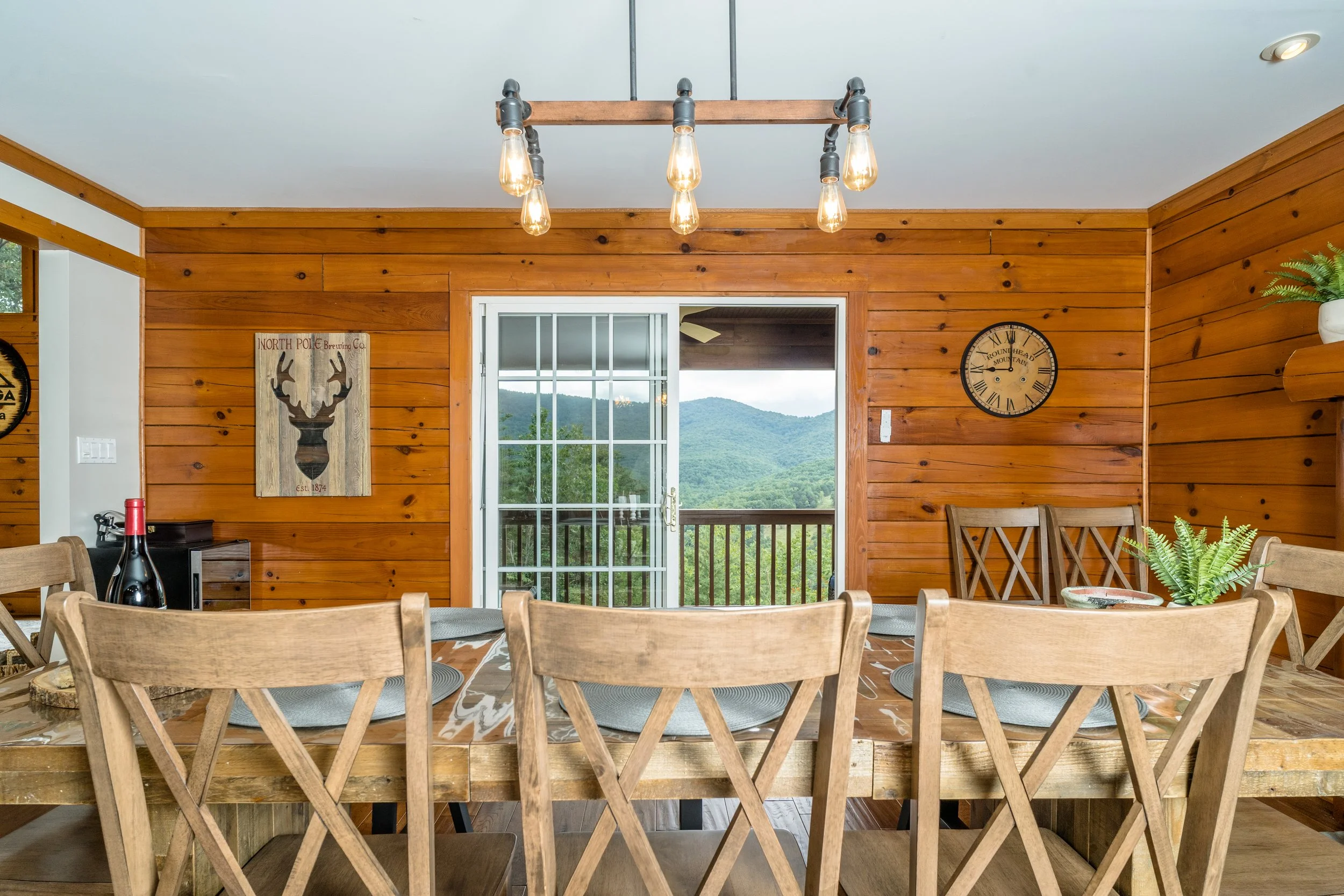 956 Tanners Ridge Road-6.jpg