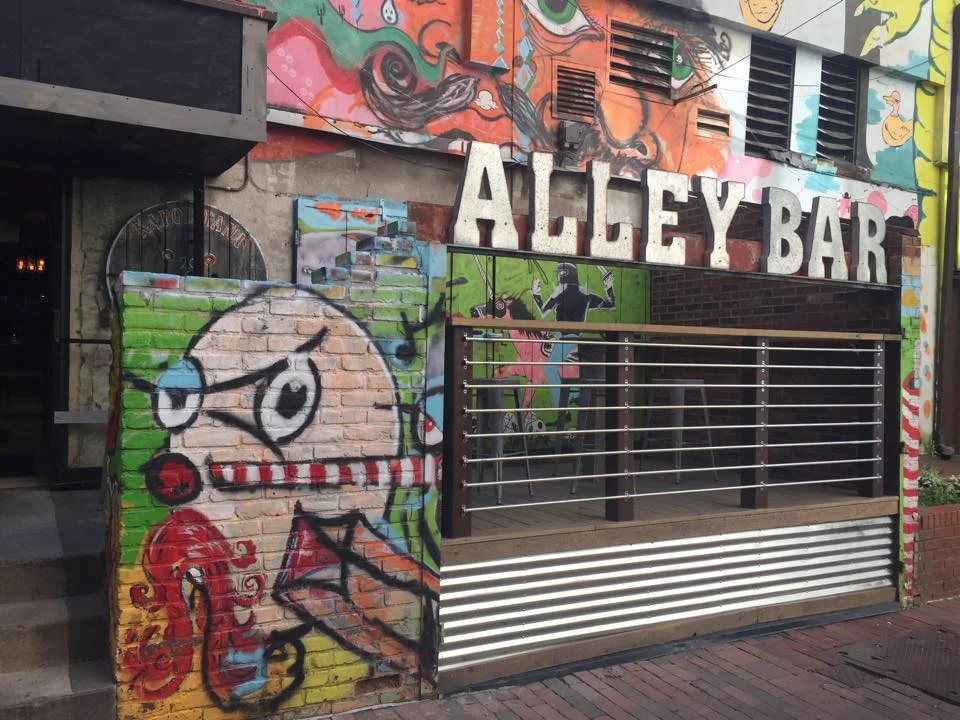 alleyBar.jpg