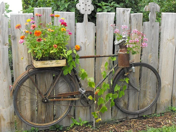 quirky planters.jpg