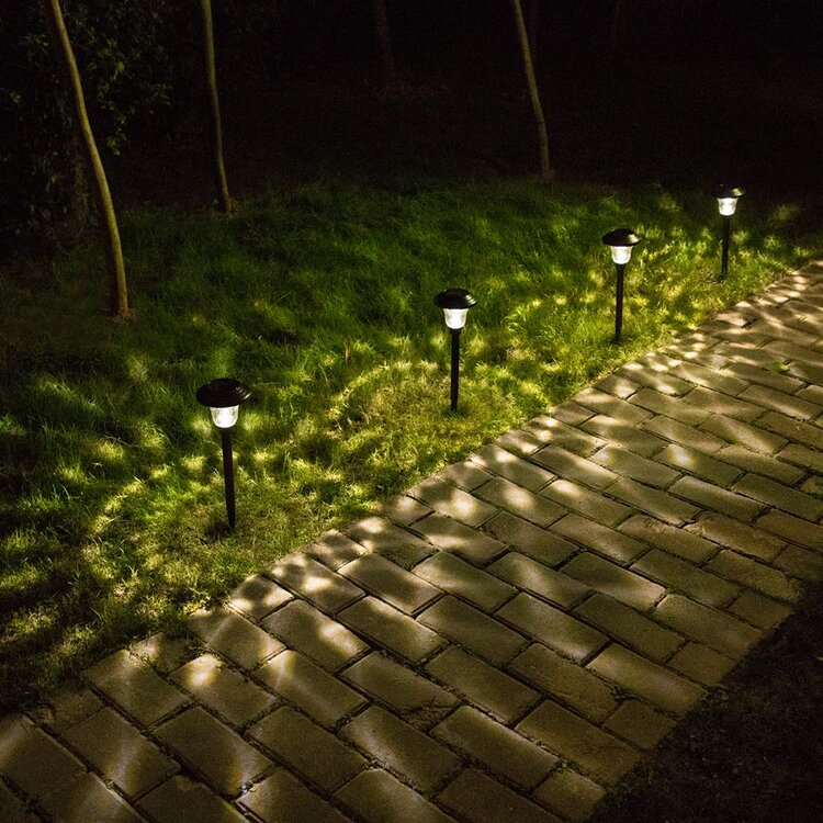 The Best Solar Pathway Lights, What Are The Best Solar Lights For Garden