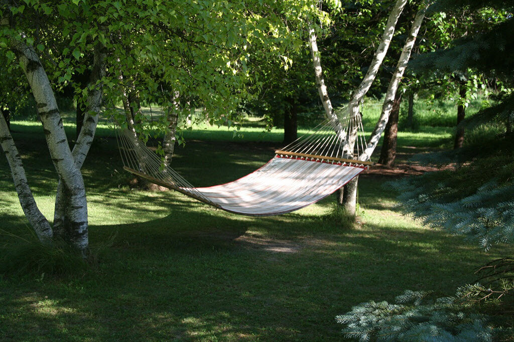 IndoorOutdoor Hammock with Macrame Tassels 160x160cm with strong Grip 100/% Handmade very durable fits 2 People Beige offwhite