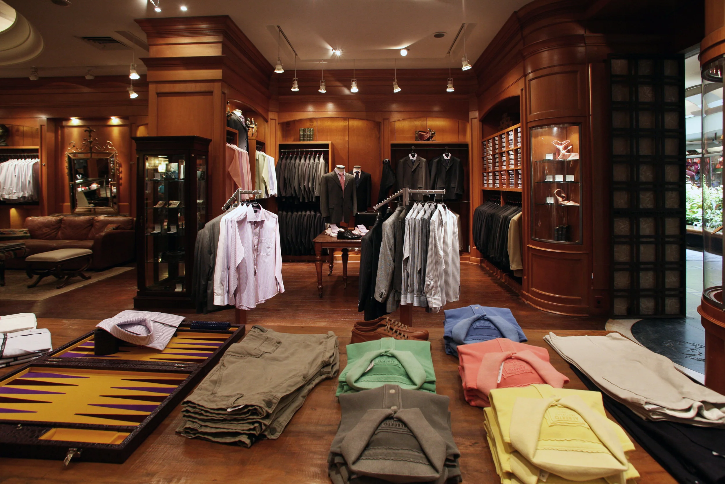 Alberto-FashionMall-Entrada.jpg