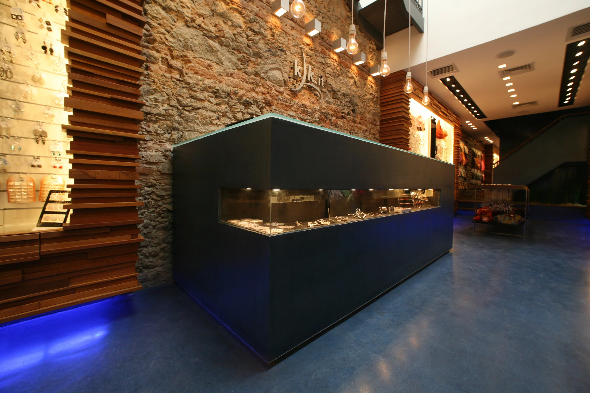 KLK-Image-Centro-Balcao.jpg
