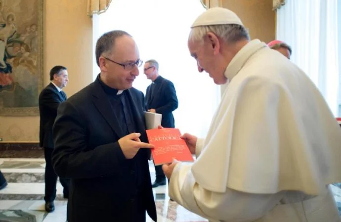 20170209T1213-7867-CNS-POPE-CIVILTA-CATTOLICA_800-690x450.jpg