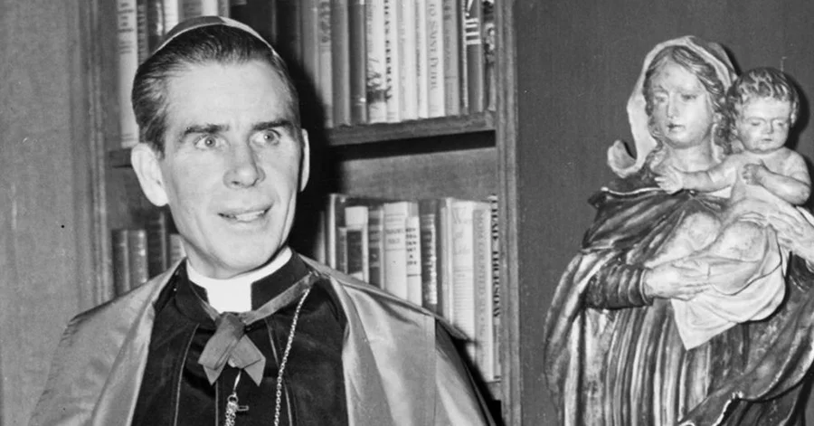 Pronechen-FULTONJSHEEN.jpg