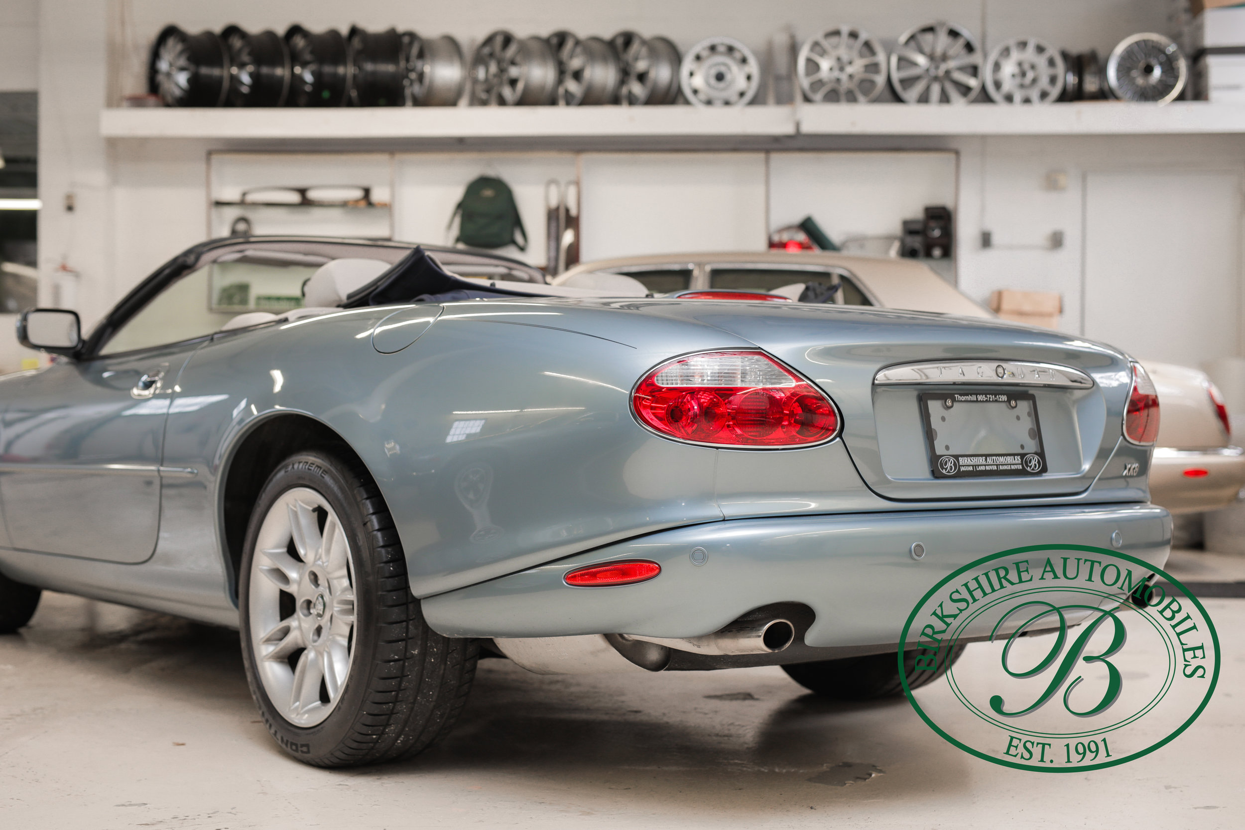 Birkshire 2002 Jaguar XK Convertible-25.jpg