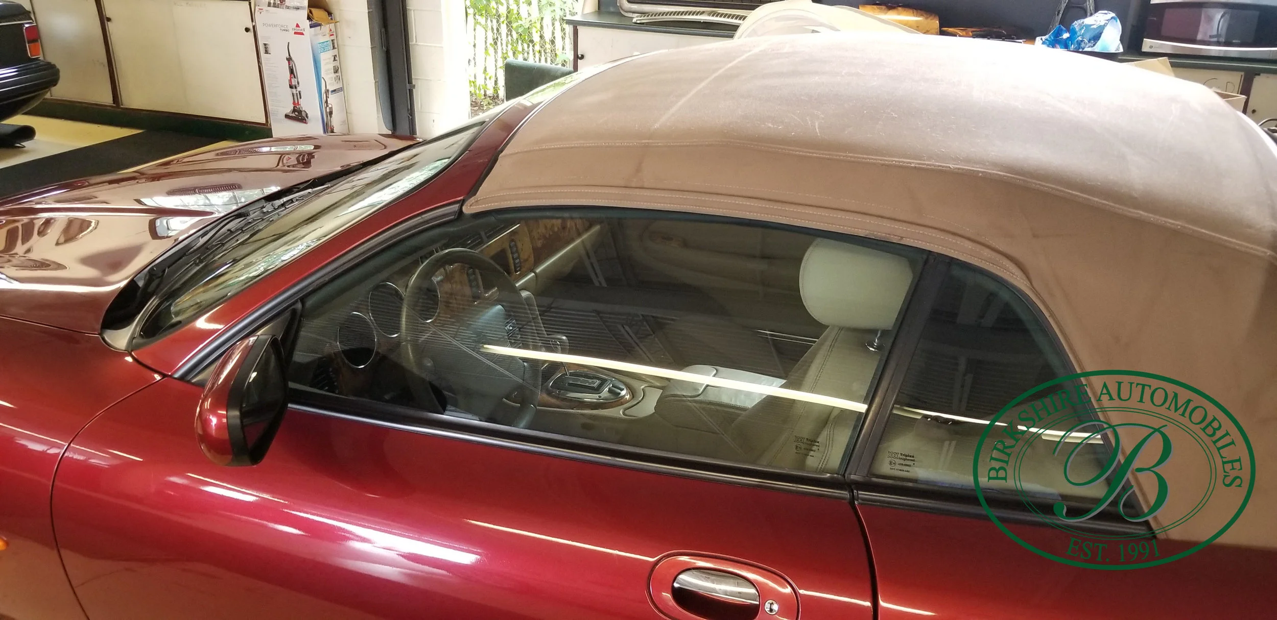 2006 Jaguar XK8 Convertible - Birkshire Automobiles Thornhill (11).jpg