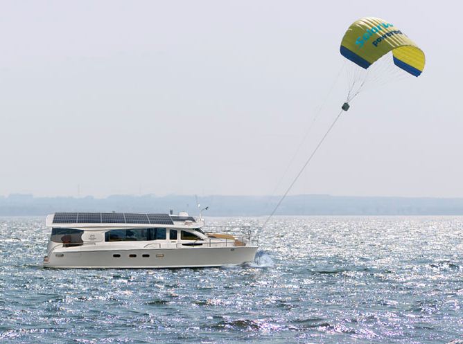 Germany-SolarWaterWorld-SkySails-Introduce-Emission-Free-Solar-Yacht.jpg