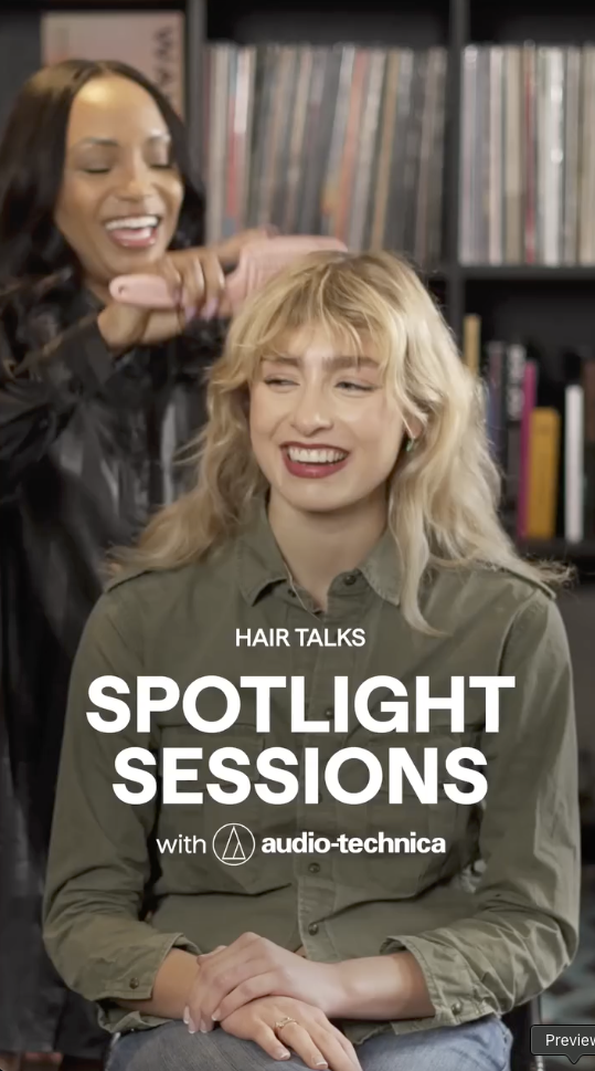 Wavytalk Spotlight Sessions with Dolly Lowe