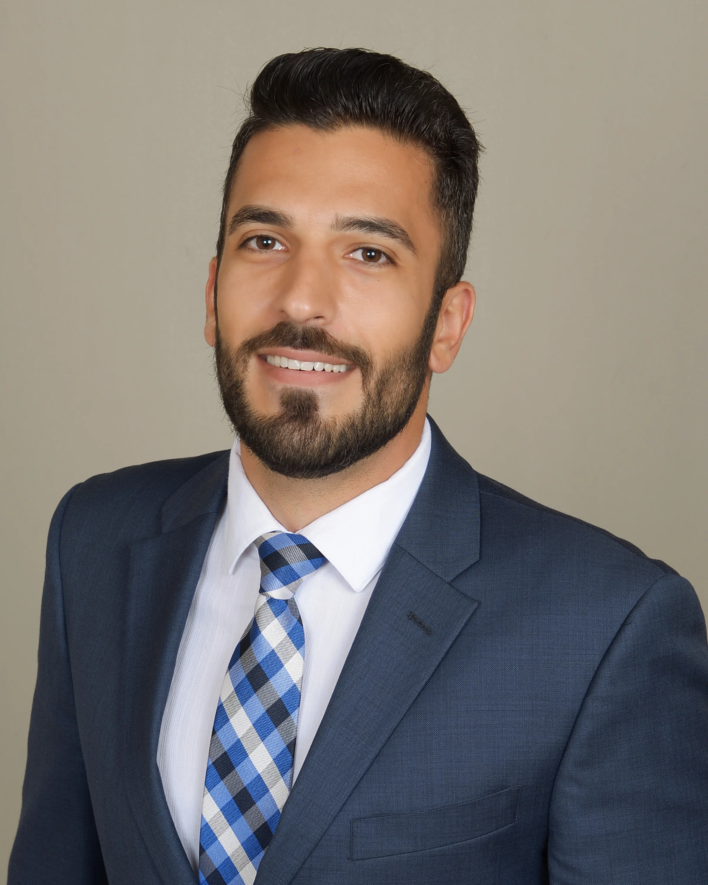Sargon Khananisho serves as a member of the Board of Directors for the Assyrian American Cultural Organization of Arizona. He also serves as the Chairman of Social Events for AACO. Sargon graduated from Arizona State University earning two Bachelor of Arts degrees, one in Communication and the other in Political Science. He then obtained his law degree (Juris Doctorate) from Arizona Summit Law School. Sargon is currently employed as a Prosecutor for the City of Phoenix. Sargon prides himself on his active involvement in the Assyrian community. In his free time, he enjoys traveling abroad and spending time with his family.
