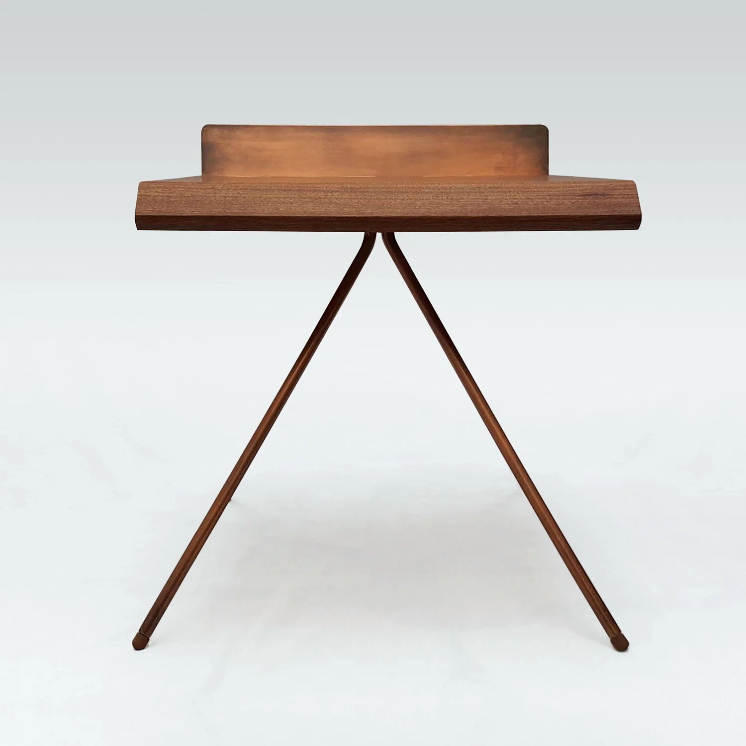 Catala_side_table_1.jpg