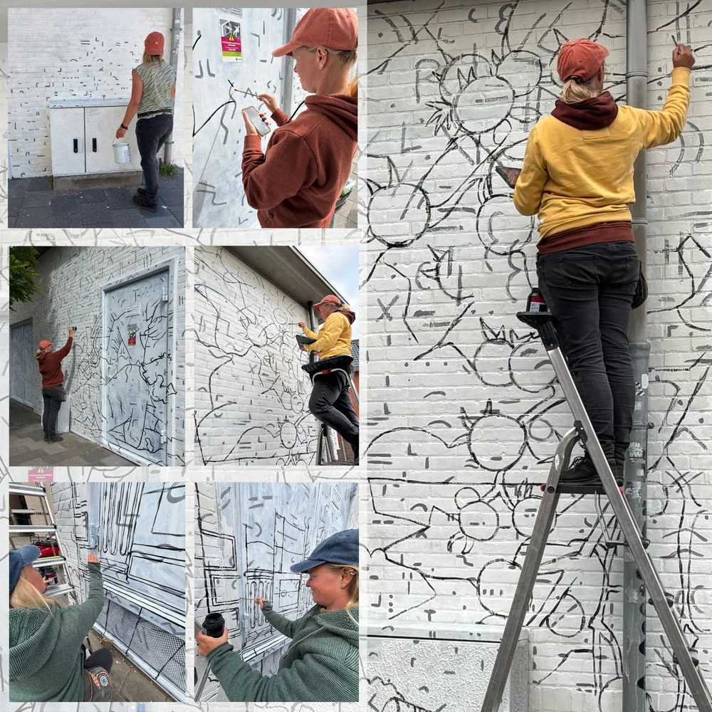 Het opzetten van de schets via hulplijntjes. 