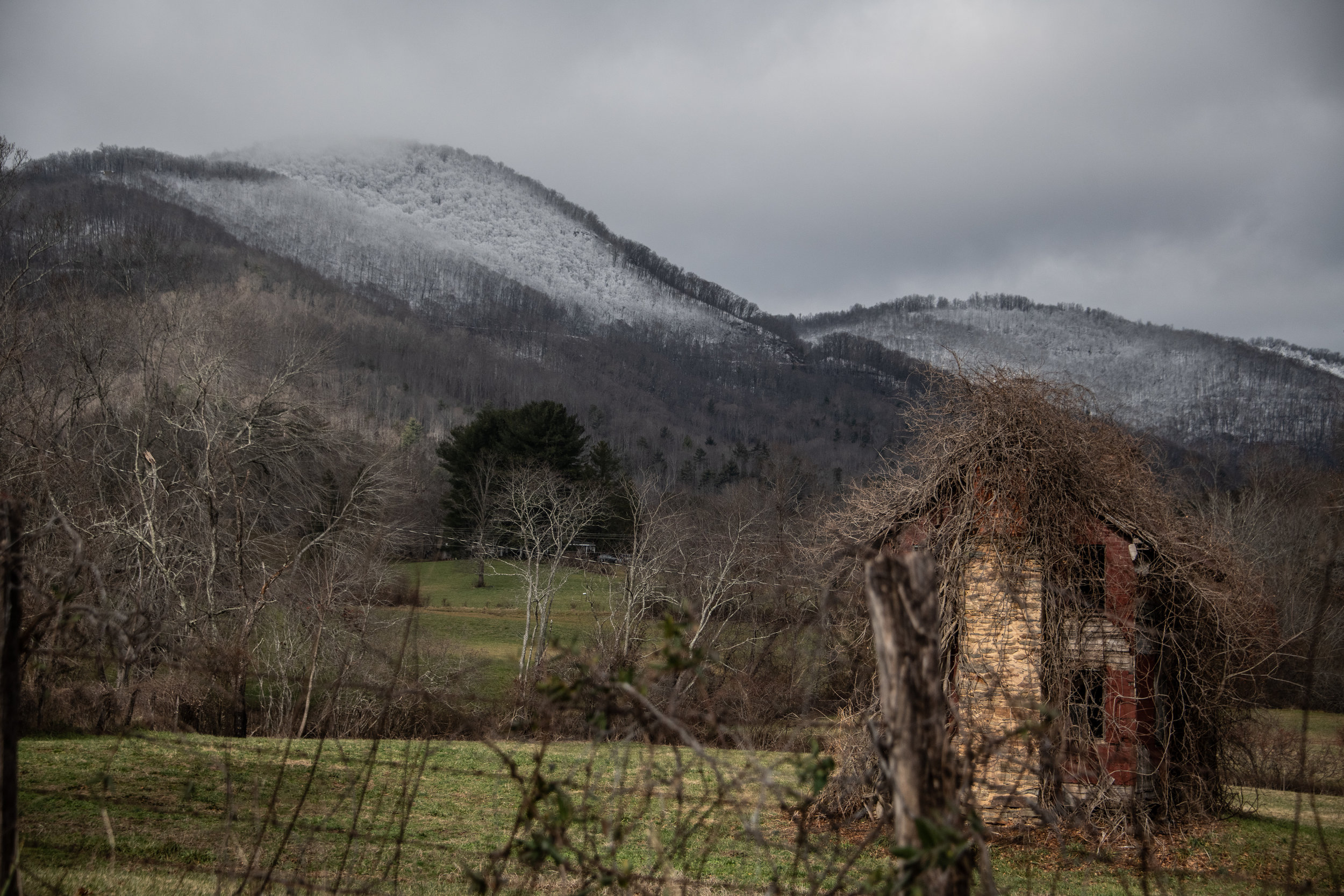 Snow & ice on the Blue Ridge Parkway