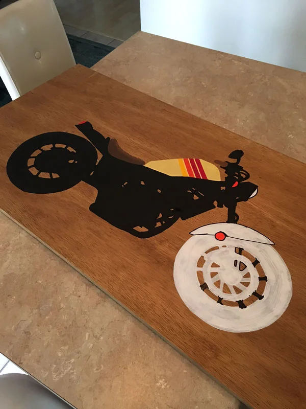AV-MOTO-4.jpg