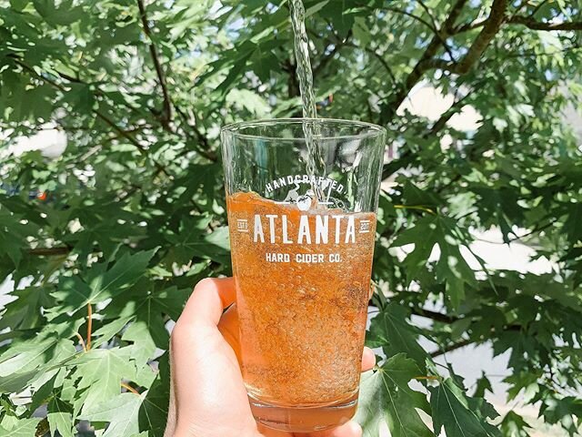 Nothing like a mid-week pour to help you power through! 💪☺️
.
.
.
#atlantahardcider #craftcider #glutenfreecider #glutenfreedrinks #ciderdrinker #atlantageorgia #mariettasquare #mariettaga #mariettageorgia #cidergram #cideryall #cidery #ciderculture
