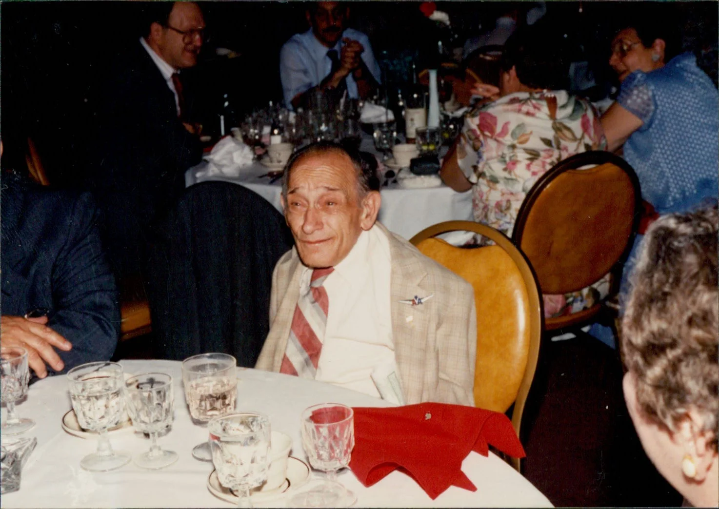 image0000318B.jpg