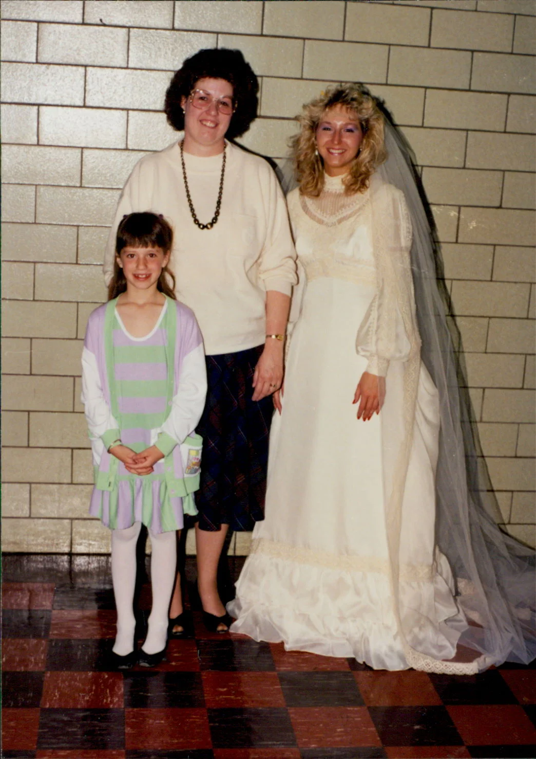 image0000172B.jpg