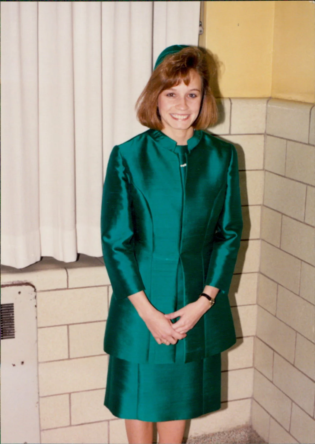 image0000198B.jpg