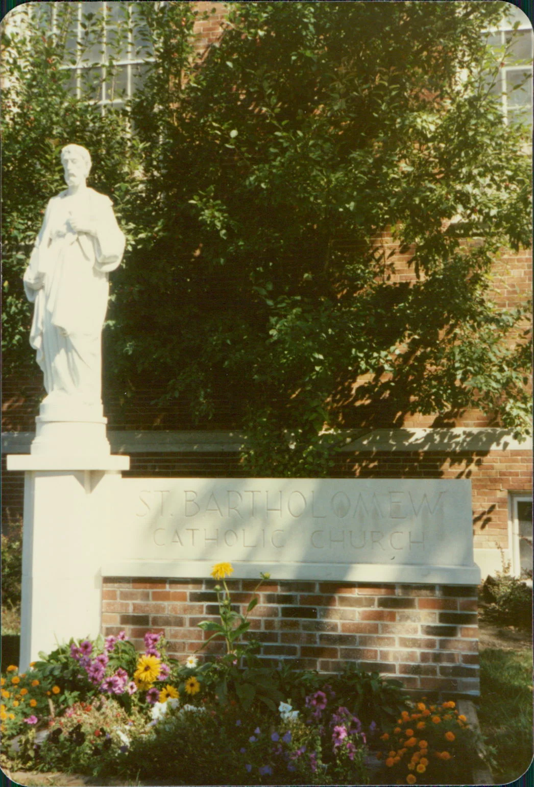 image0000082B.jpg