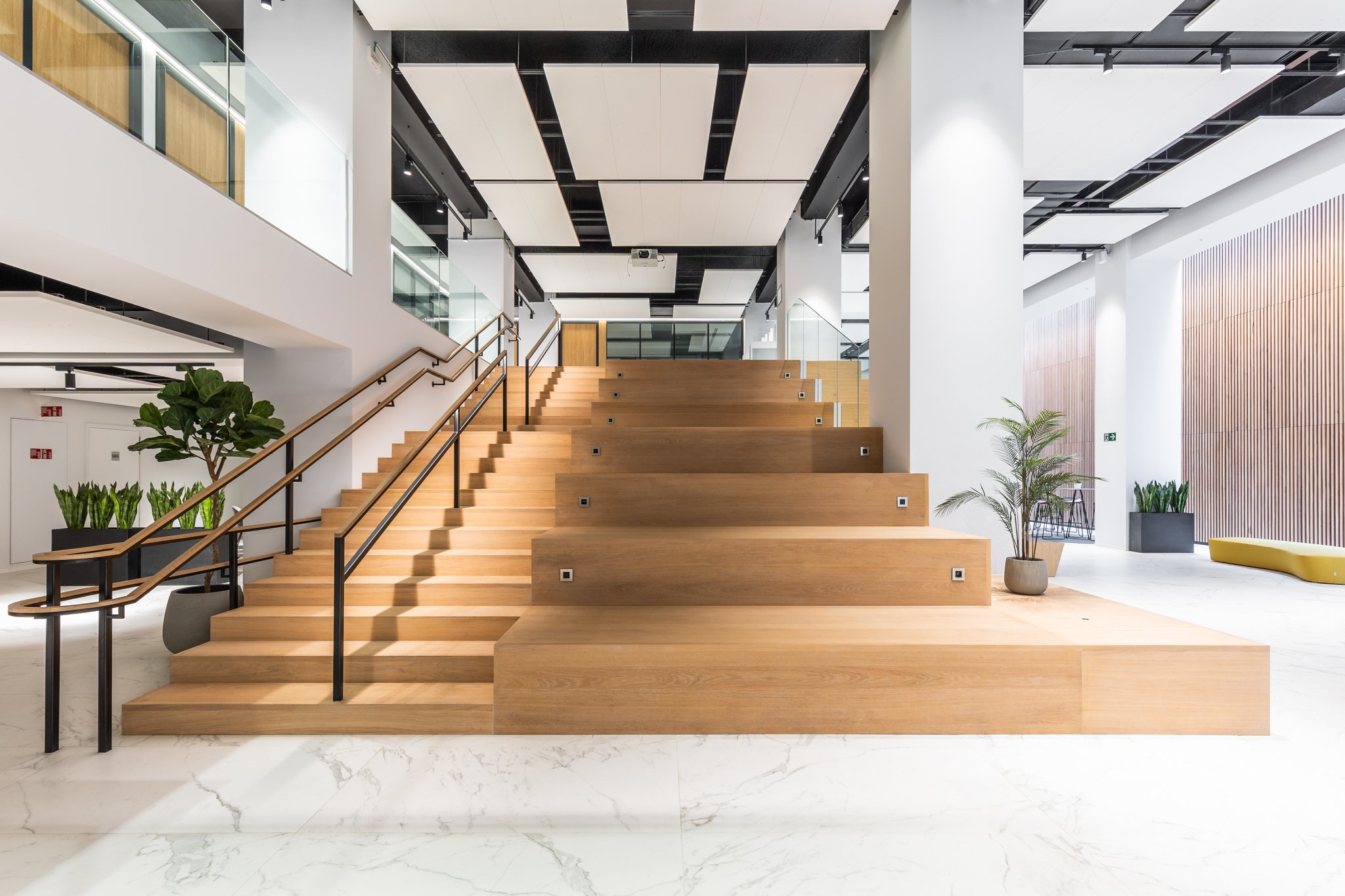 31 Central web-47.jpg