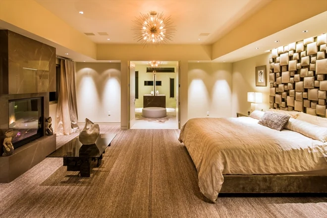 masterbedroom.jpg