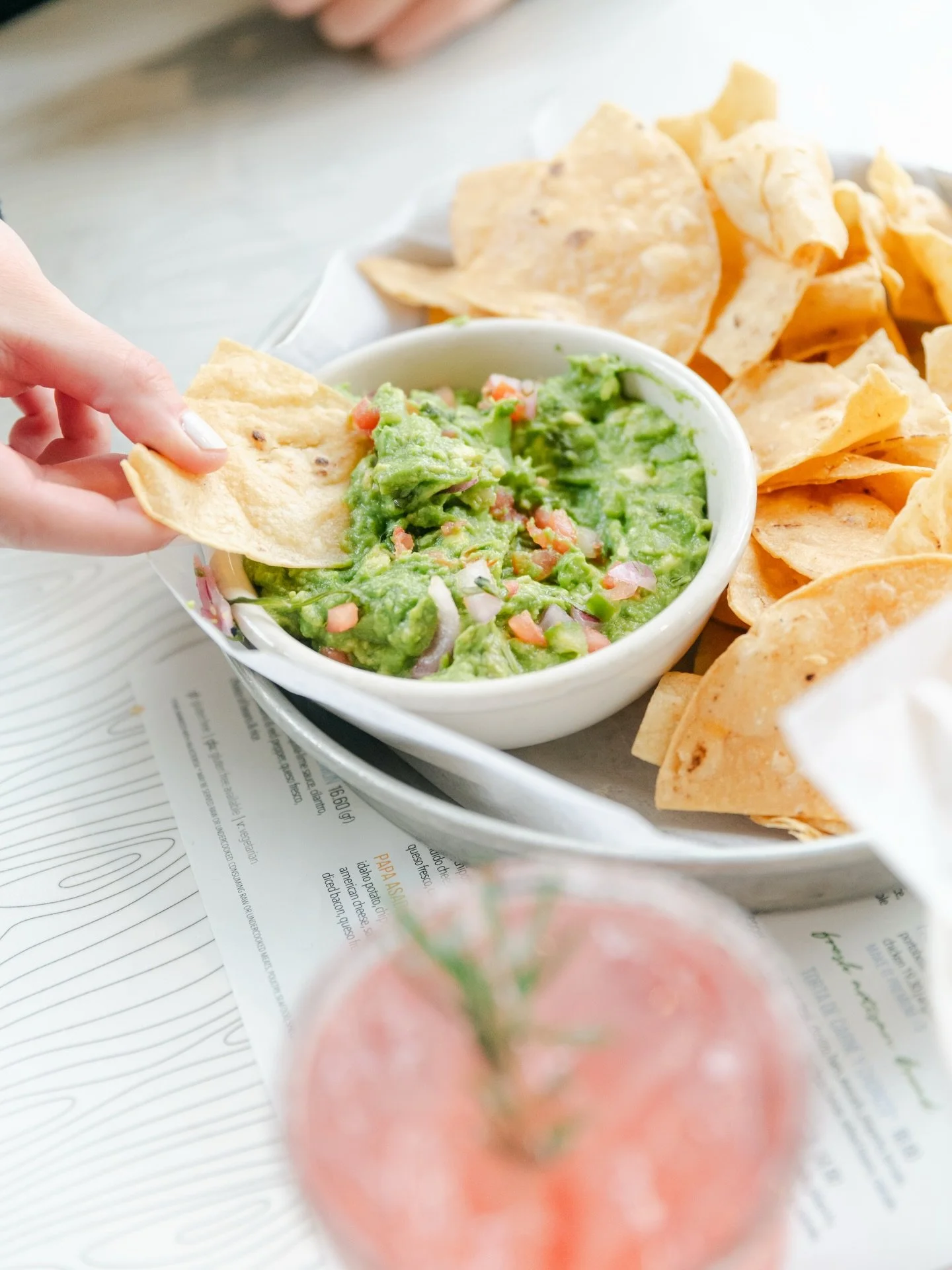 All I want for Christmas is some chips and guac!🥑🎅🏼