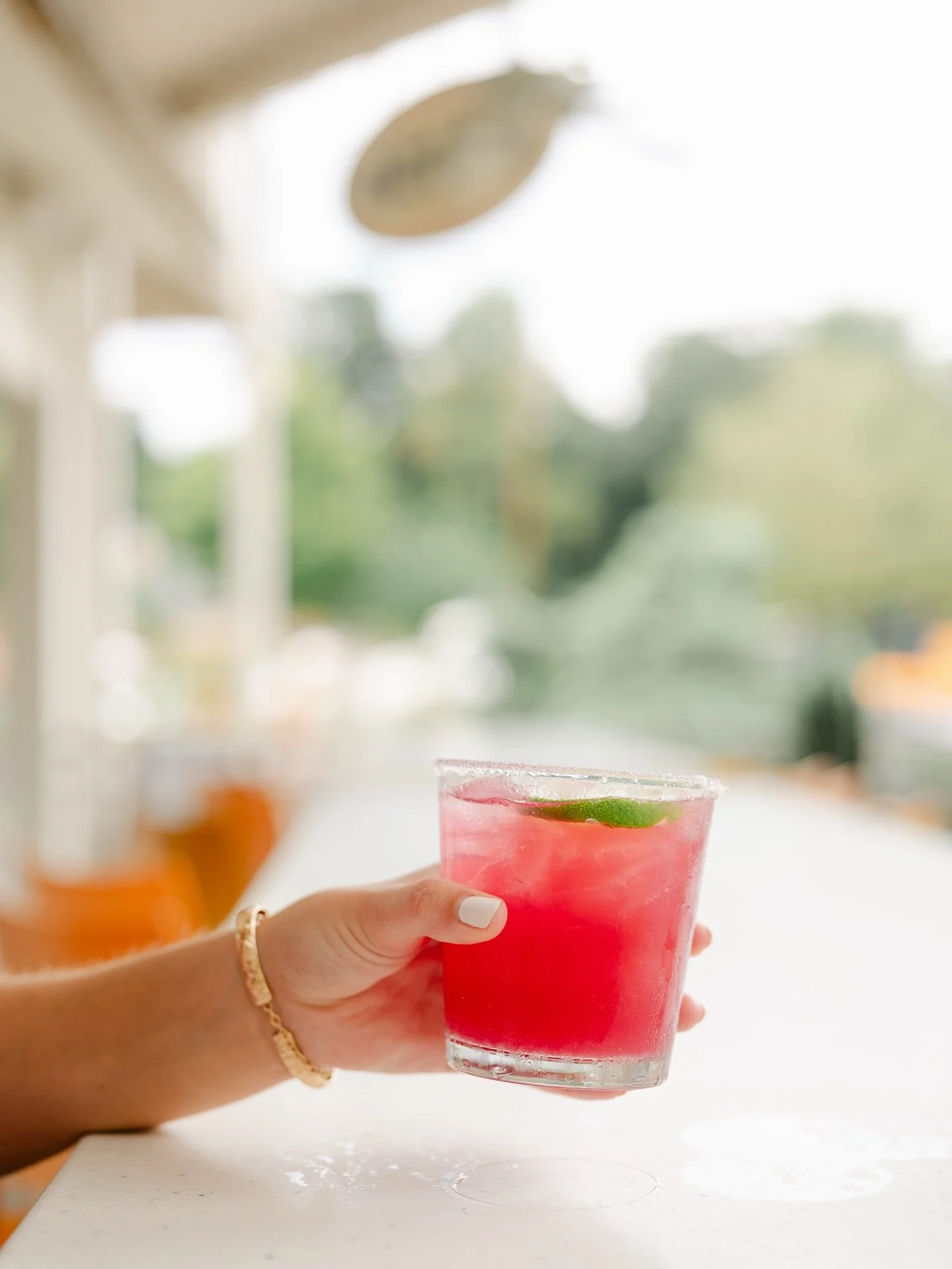 Nothing pairs better with patio weather than a refreshing margarita!🌞