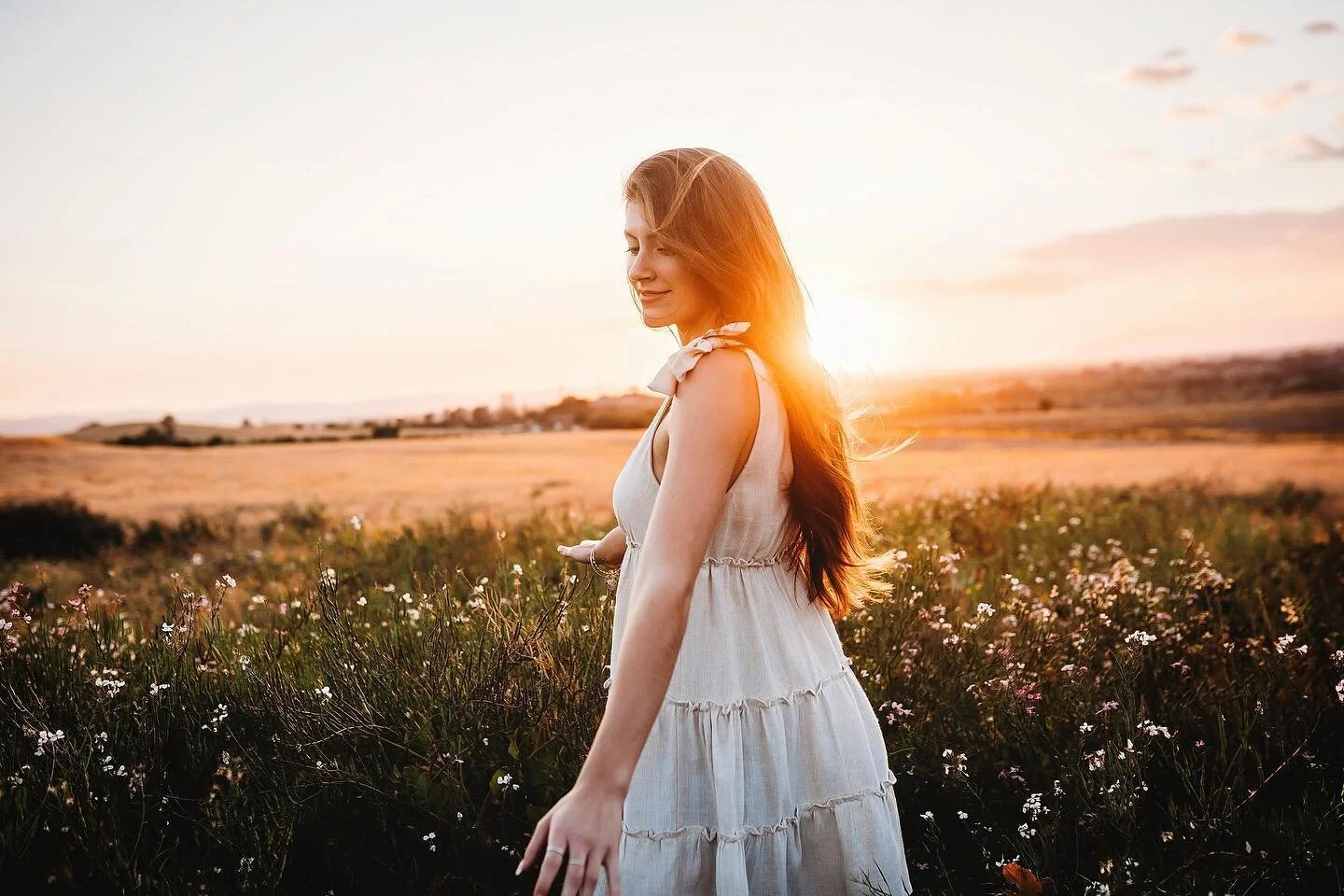 Golden hour 🌞senior sessions have my heart...
Kayla, Vista Murrieta HS, Class of 2021
.
.
.
.
.
.
.
.
.
#prettywittydesigns #seniorpictures #seniorsunday #classof2021 #senior #ocphotographer #seniorologie #iephotographer #socalphotographer #riversid