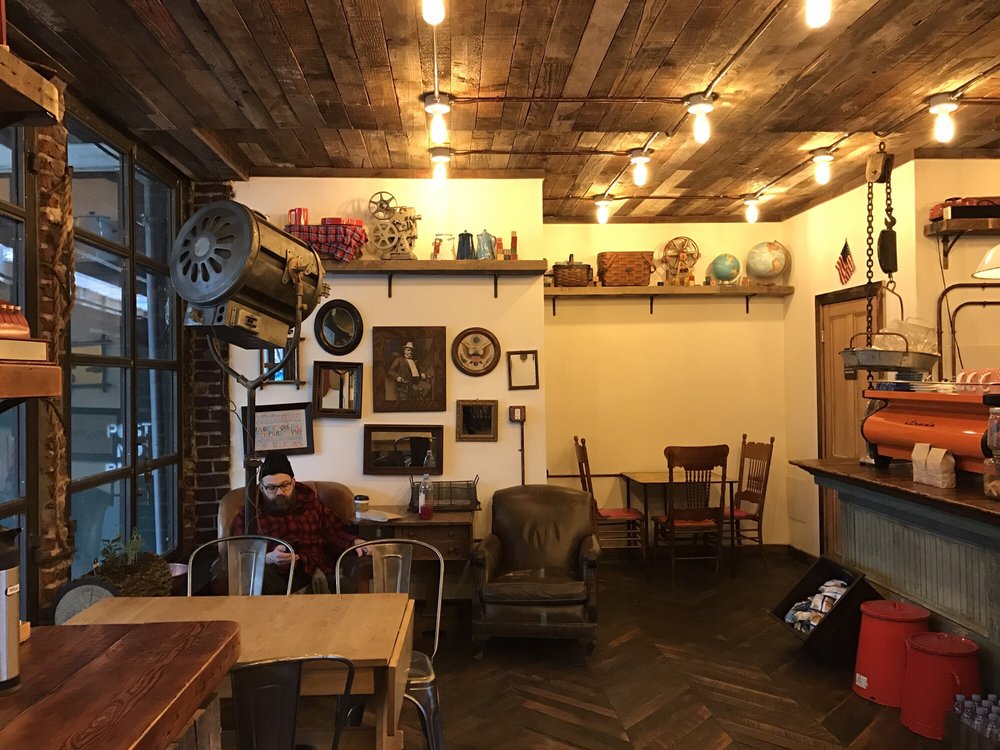 Old Country Coffee 455 W 34th Street website