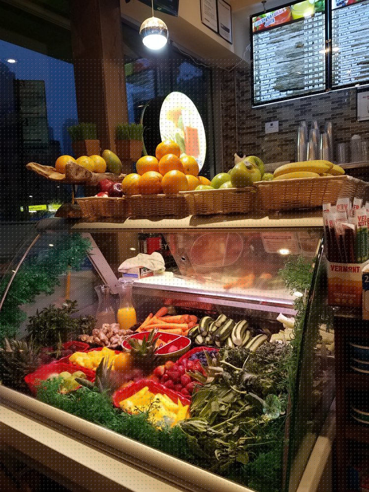 H-Yard Gourmet Deli 450 9th Avenue