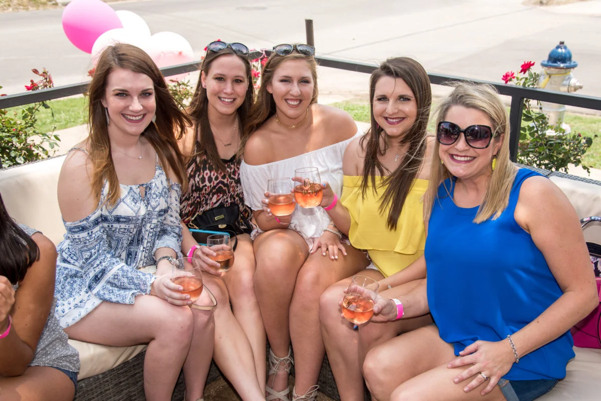 D-Magazine-Nightlife-Rose-Wine-Walk-on-Henderson-061017-Bret-Redman-009-1200x801.jpg