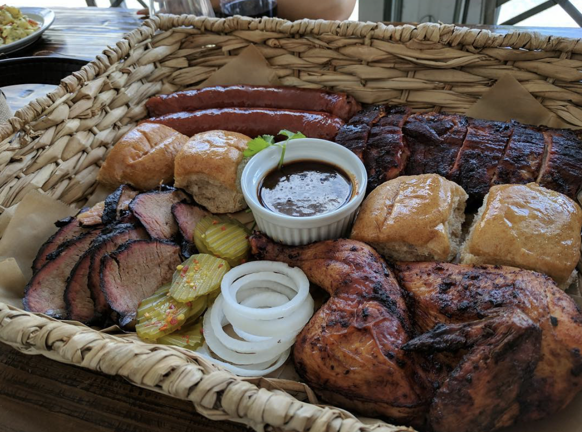 Photo courtesy of @offthebonebarbecuedallas