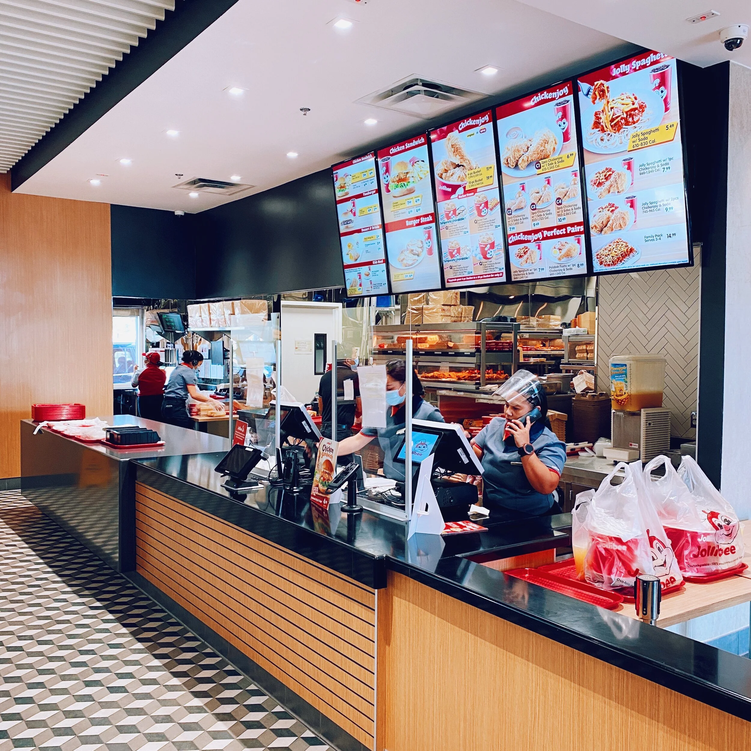 Jollibee's Filipino Fast Food Eatery Has Opened in Plano — Dallasites101