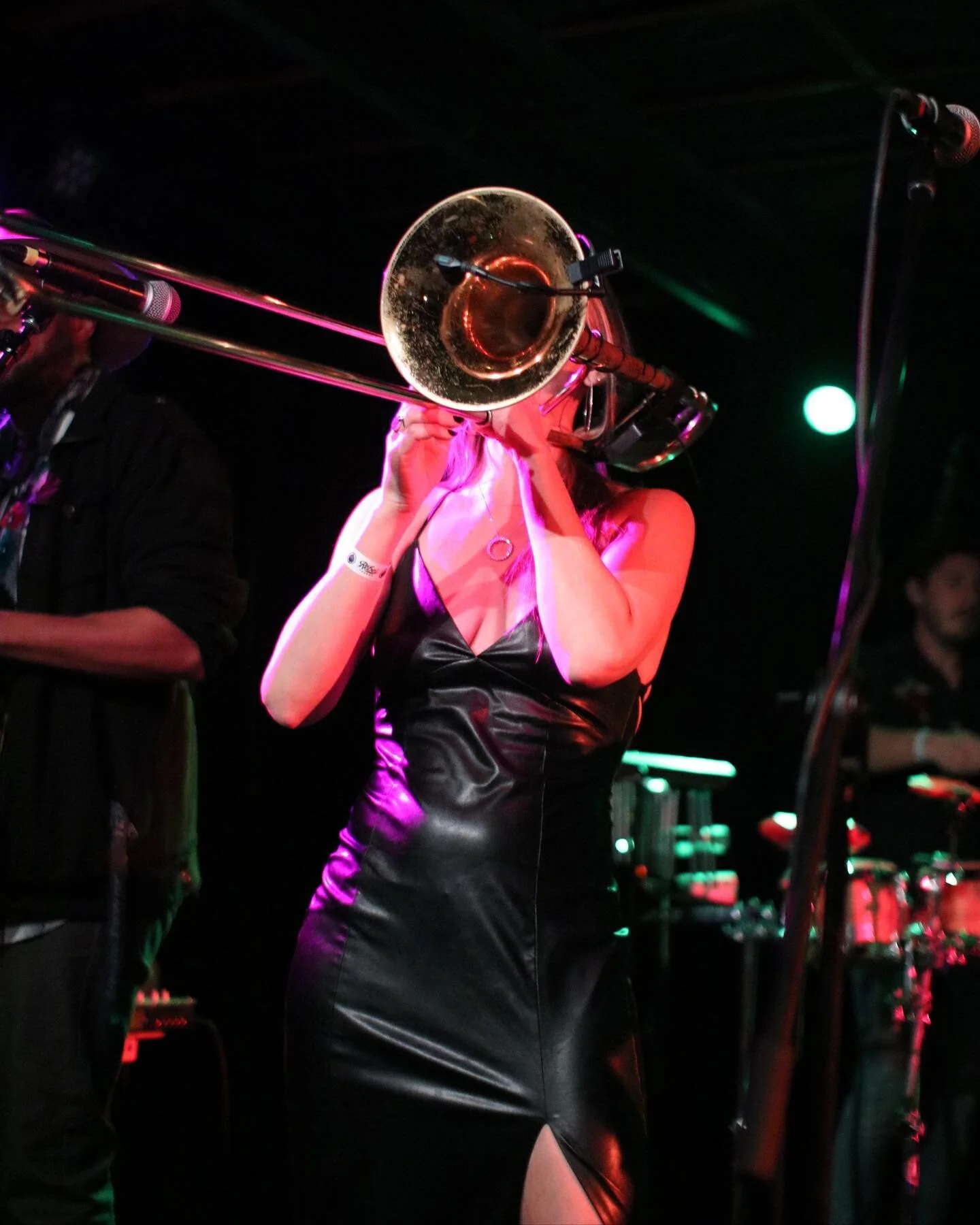 Bio — Lisa Liz Trombone