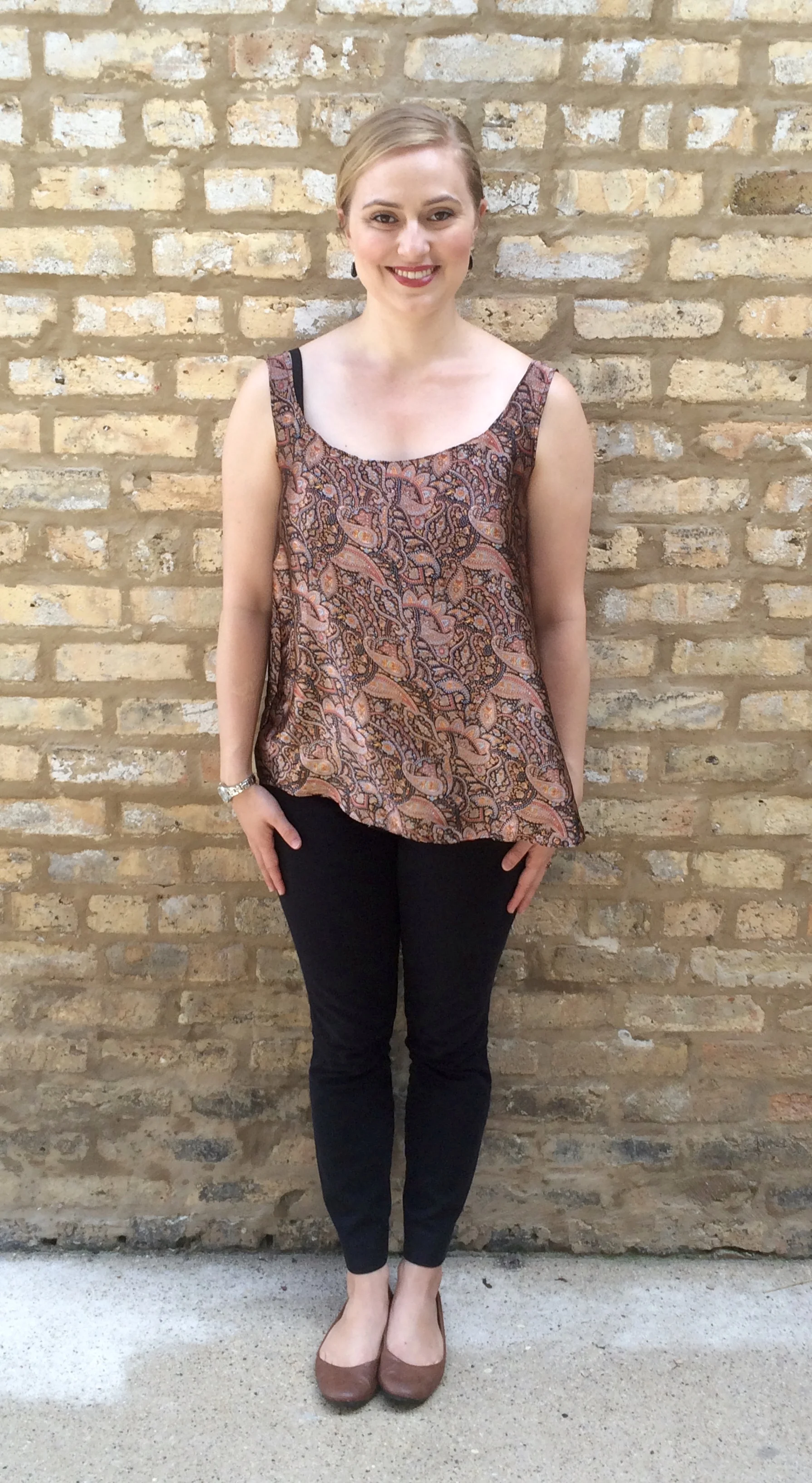 1f04b-brownpaisleyindiansilktopbrownpaisleyindiansilktop.jpg