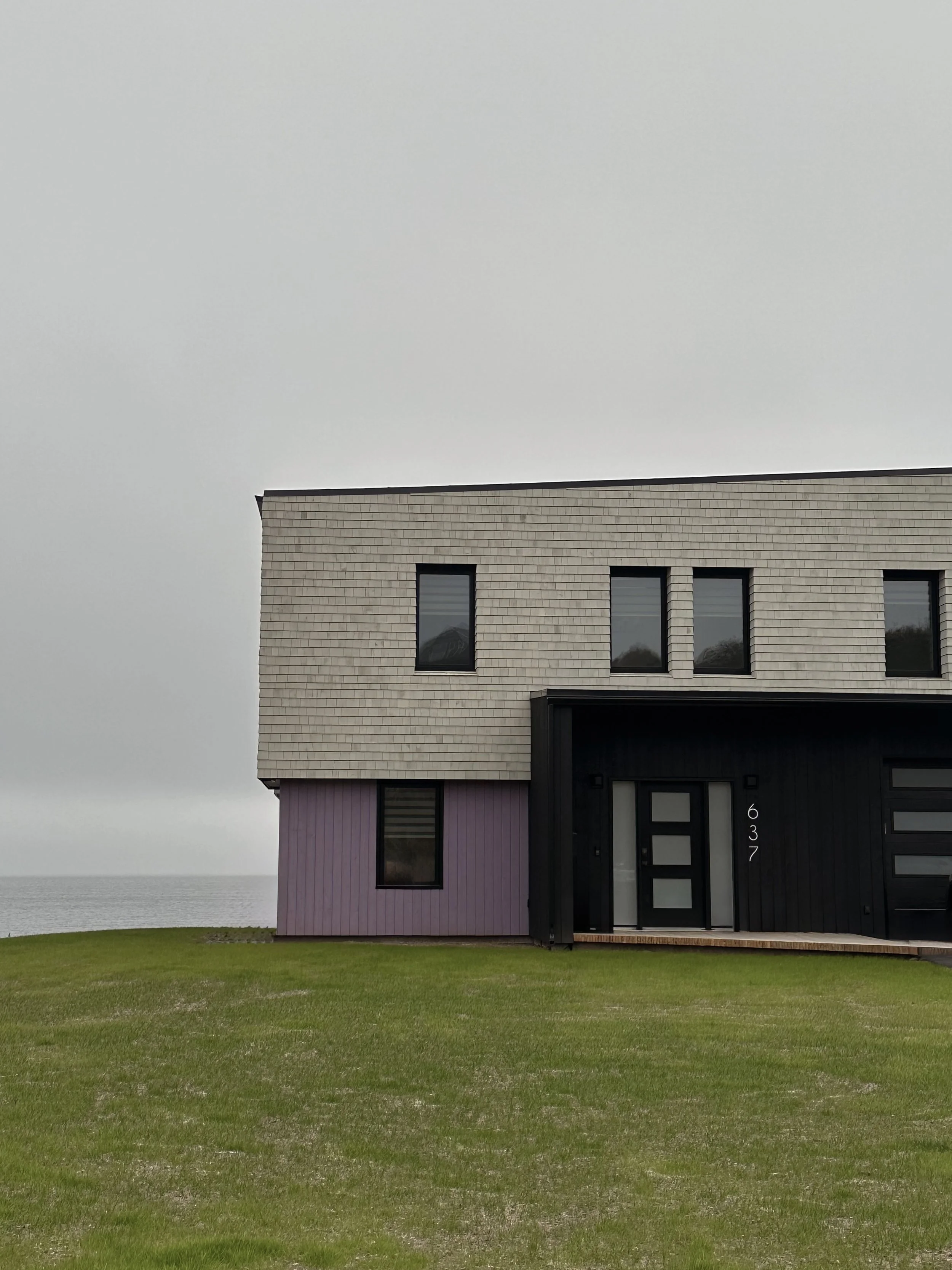 ALLIE & JUSTIN HOME - THE PURPLE BUILD.jpg