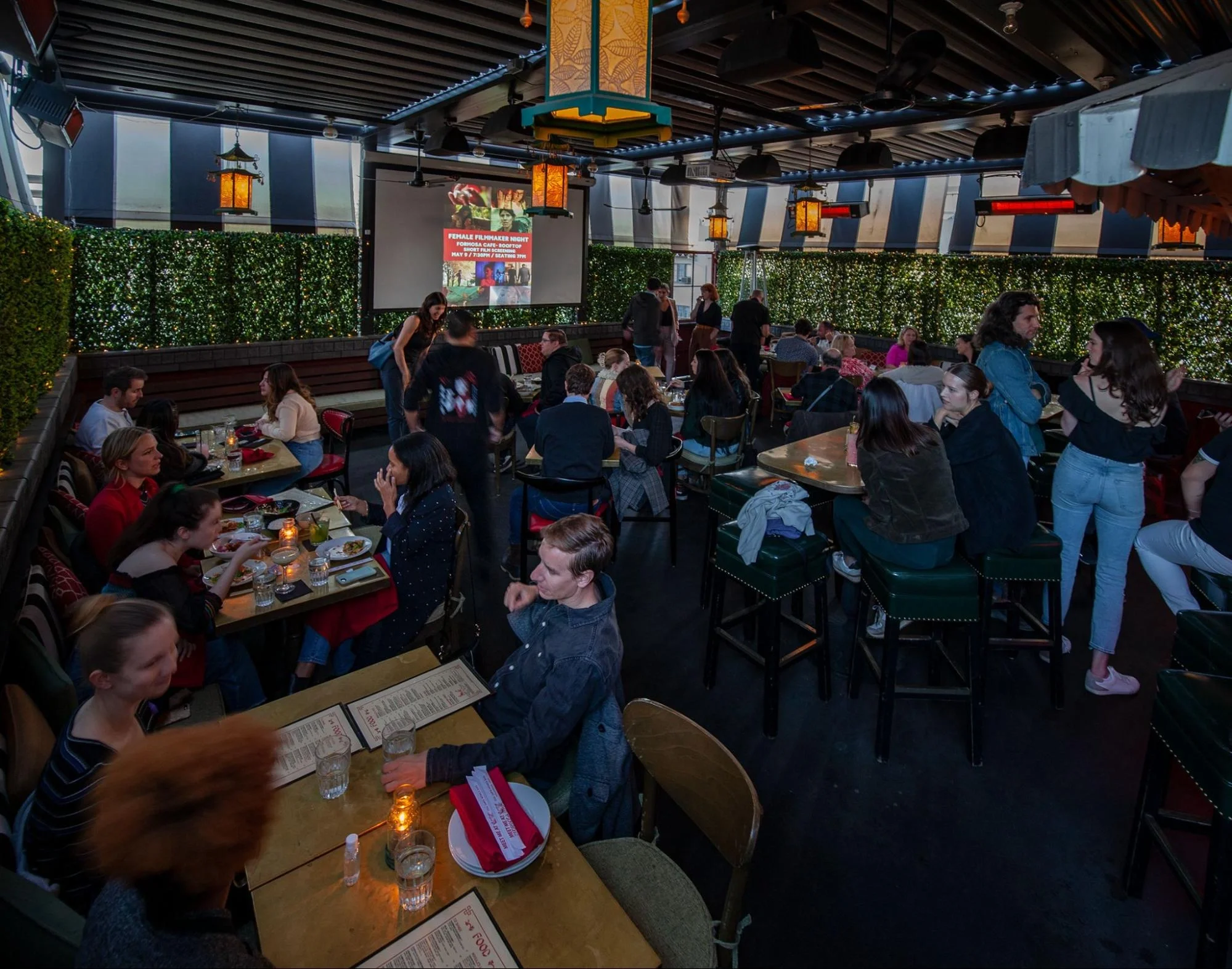 What Makes a Vintage Restaurant Timeless in Modern Hollywood
