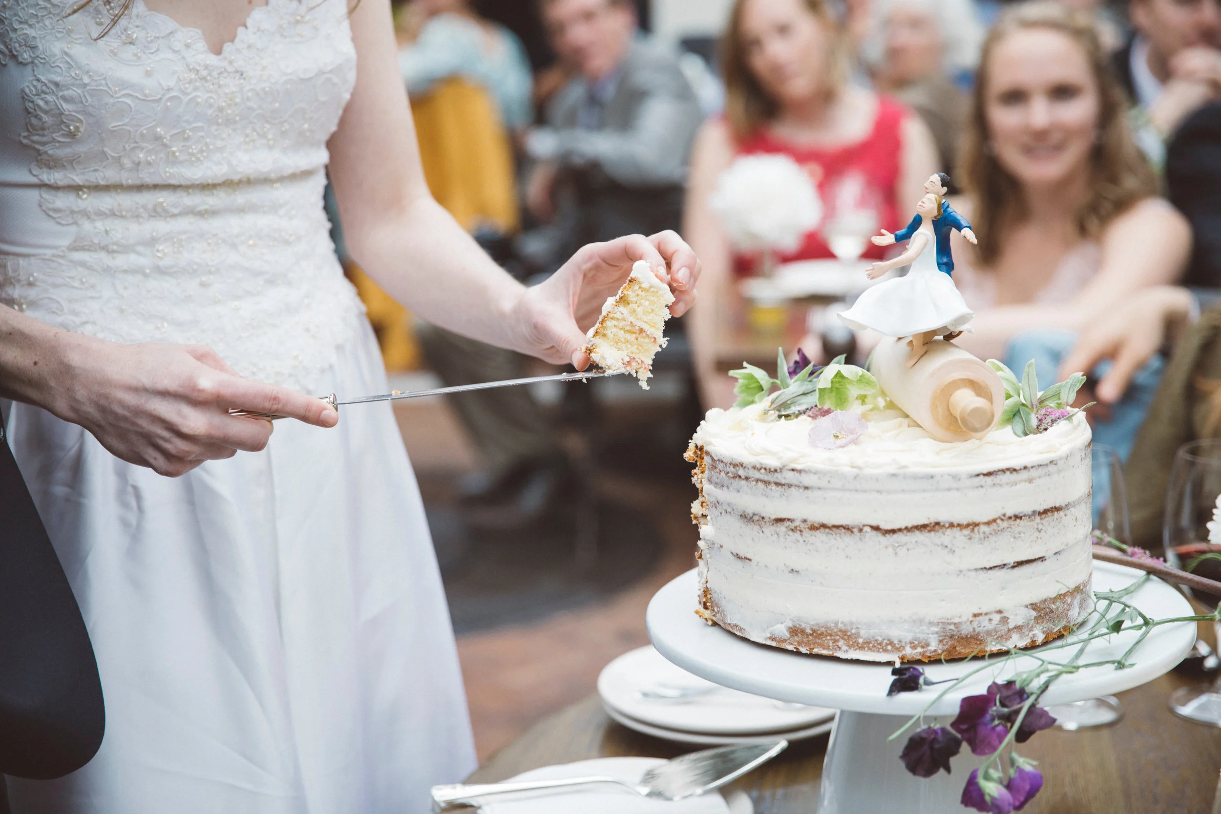 newlyweds-our-wedding-cake.jpg