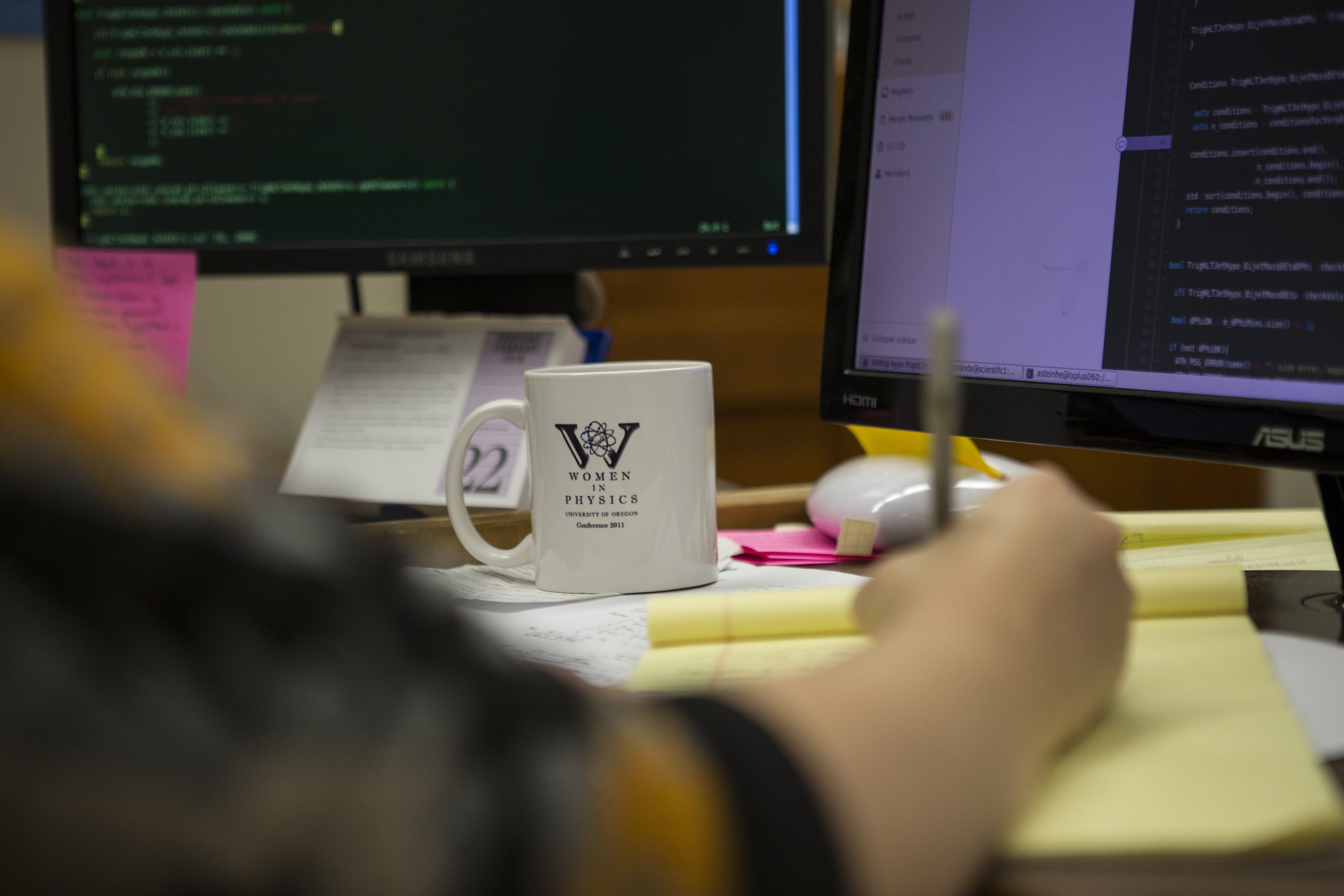  Steinhebel’s Women in Physics mug sits half-full on her desk. She co-founded the group with Greenberg and Zappitelli after attended a Pacific Northwest women in science retreat where they were three of the five physicists in attendance.  