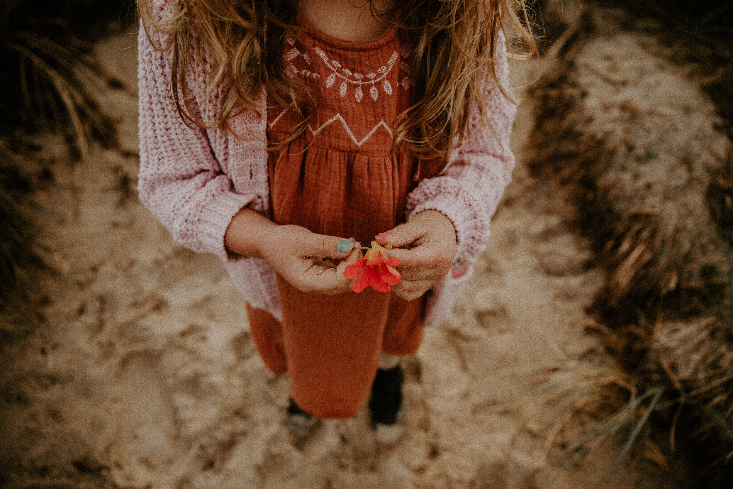 Family-photographer-townsville-cairns-melbourne-brisbane-emotive-lifestyle-beach-outdoor-inhome-maternity-newborn-wedding-elopement-camilla-french-21.jpg