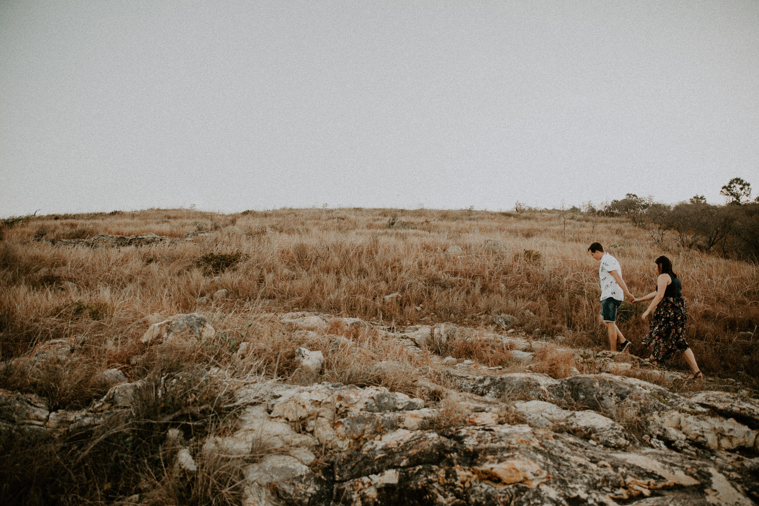 Family-photographer-townsville-cairns-melbourne-brisbane-emotive-lifestyle-beach-outdoor-inhome-maternity-newborn-wedding-elopement-camilla-french-12.jpg