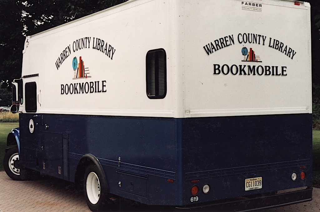 HS_WC_Bookmobile - Version 2.jpg