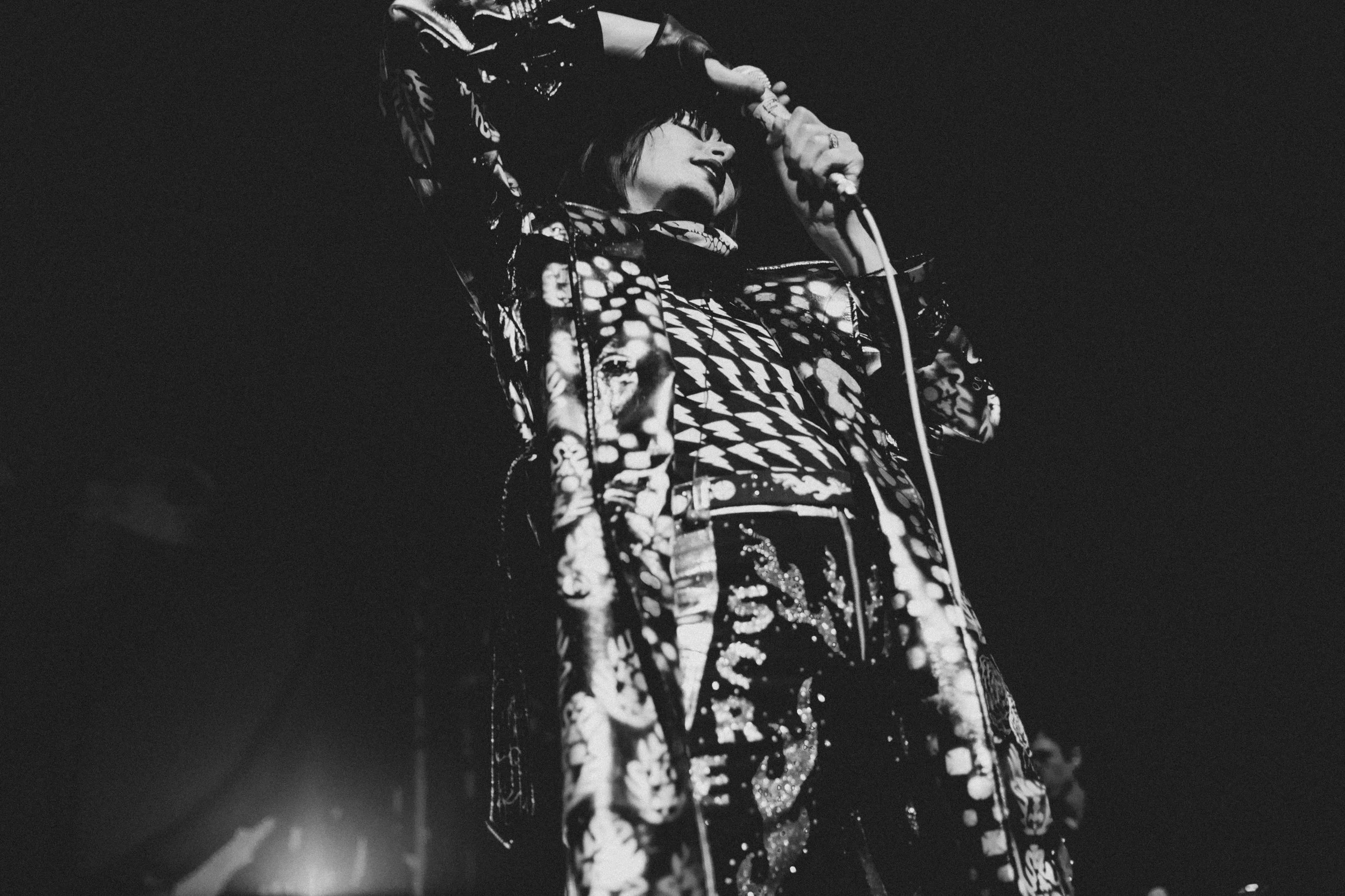 YEAH YEAH YEAHS