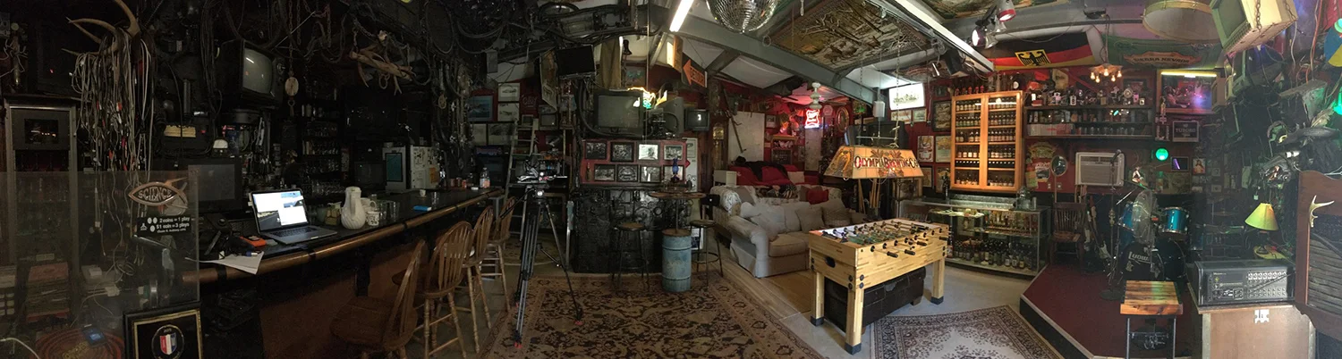Elwoods Bar