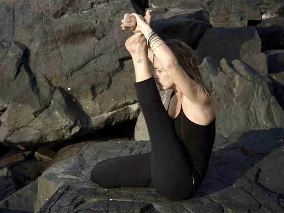 Laura Grace yoga teacher