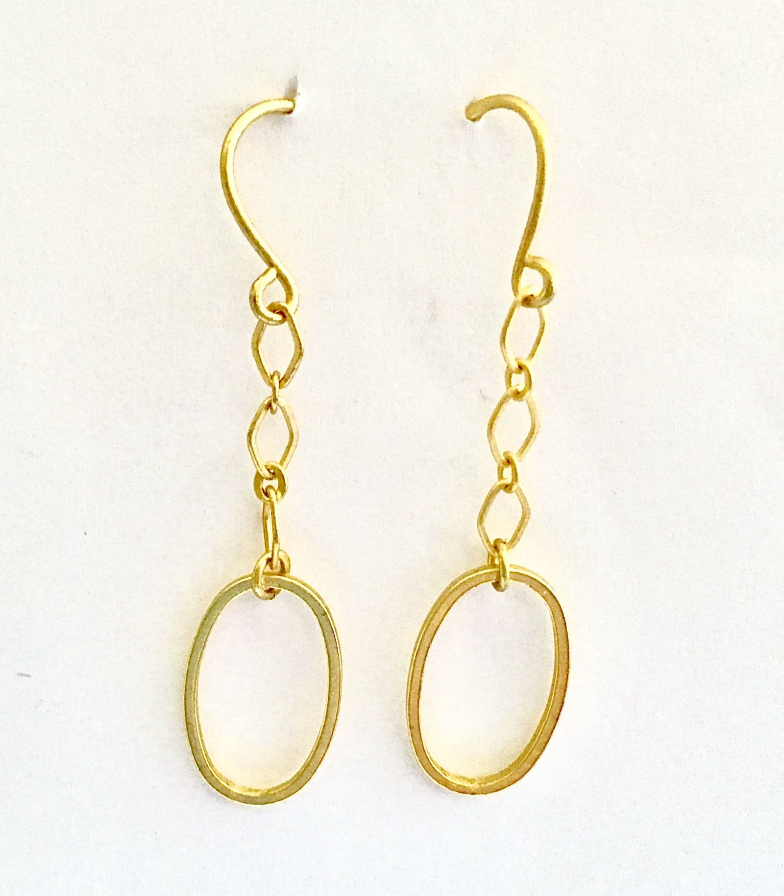 Handmade Oval Silouette Earring