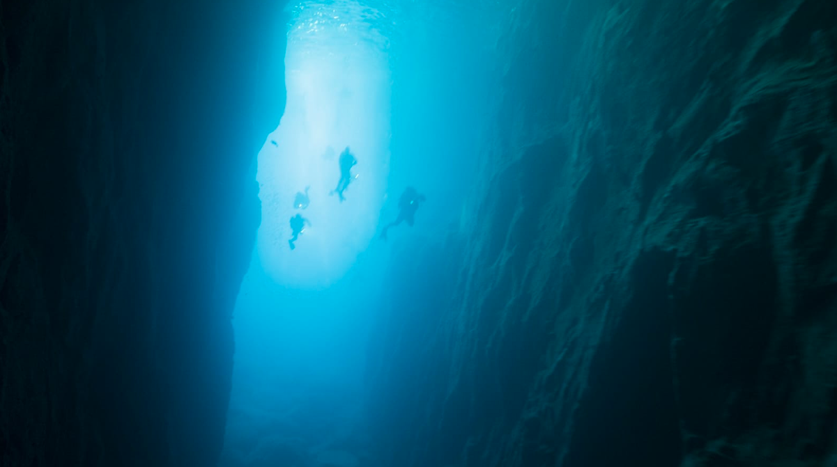 Jakob Kudsk Steensen Going Under...