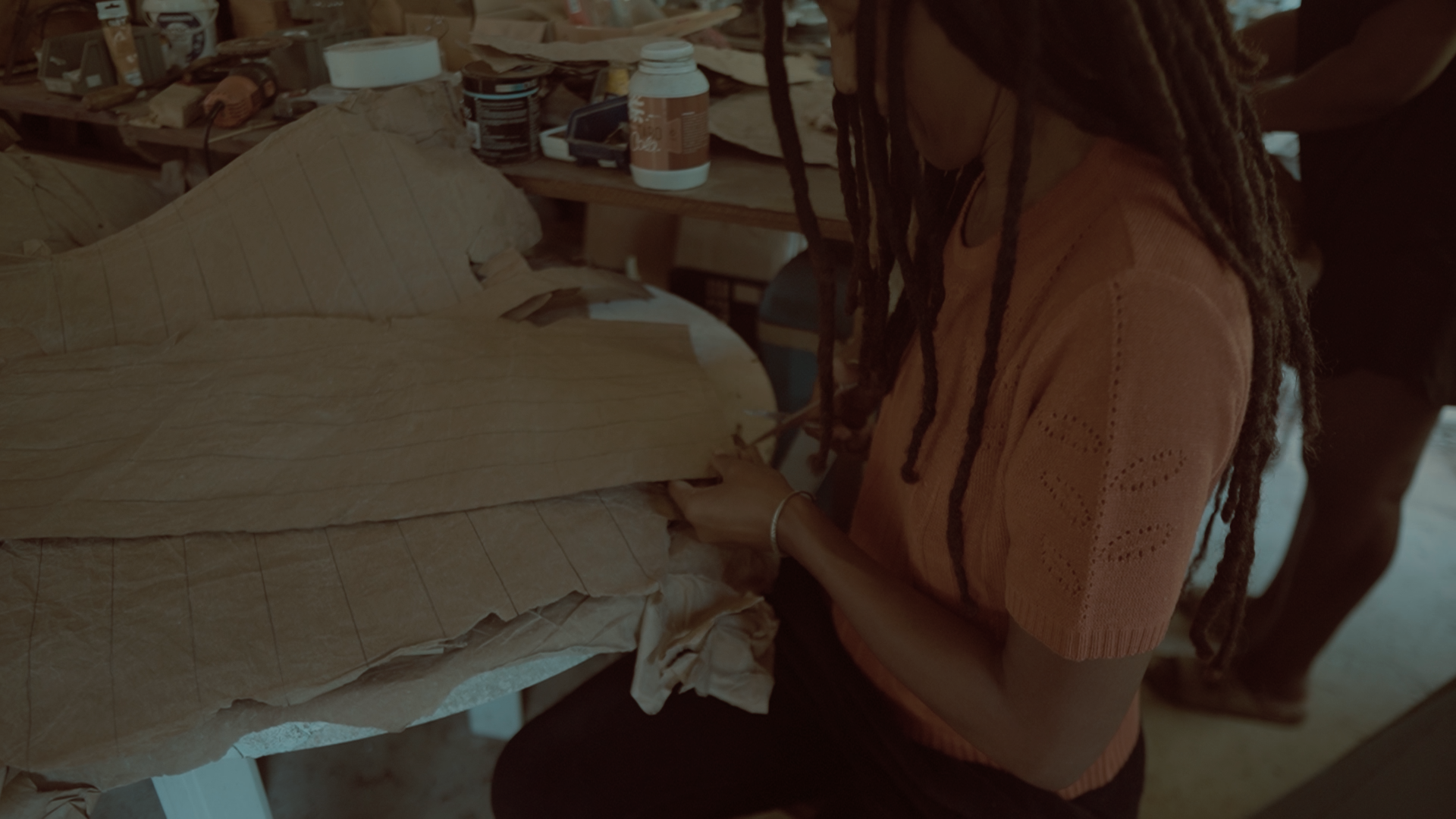 KANIZADI 01.00_21_00_13.Still042.png