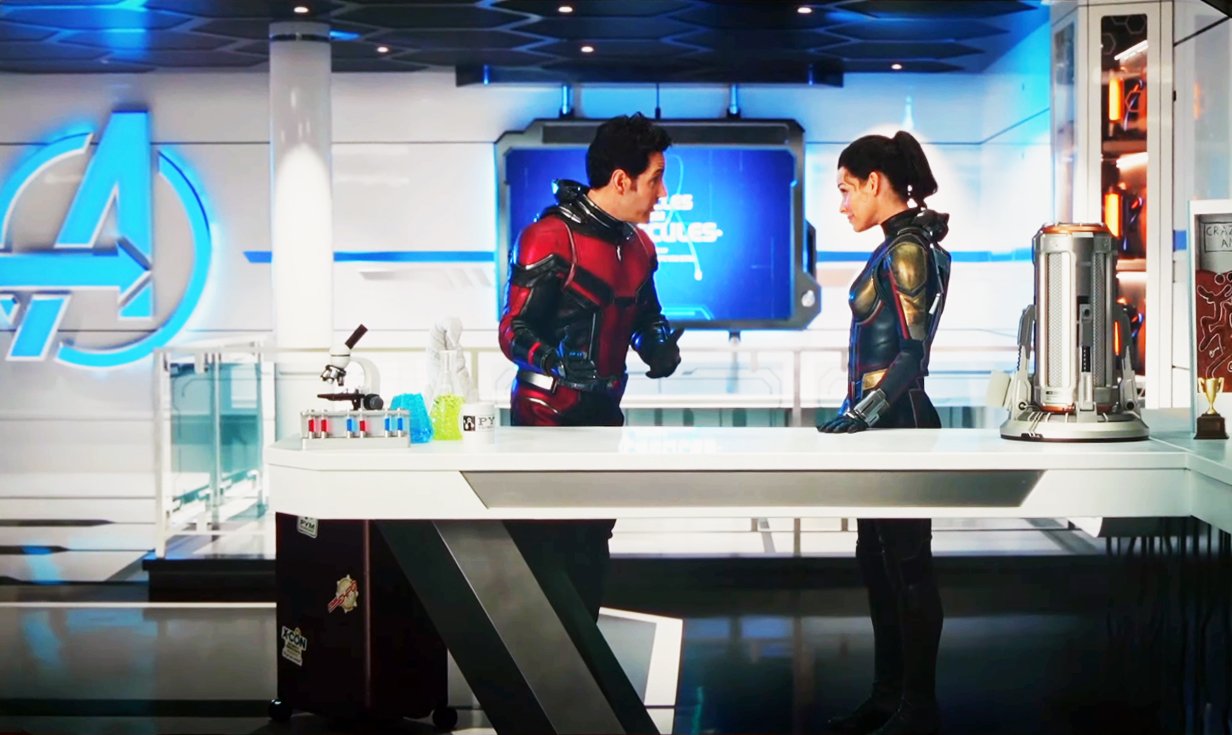 Lab Table  - Antman: Quantum Encounter - Disney Wish Cruise Liner (2021)