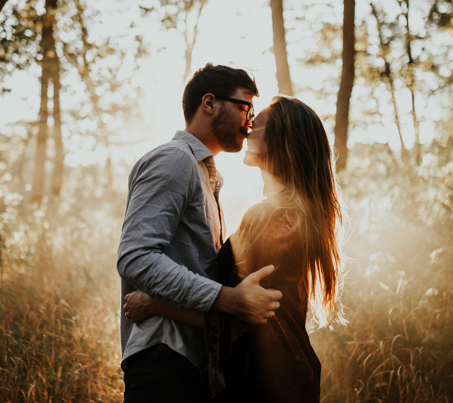 outdoor-sunset-romantic-engagement-session (61 of 143).jpg